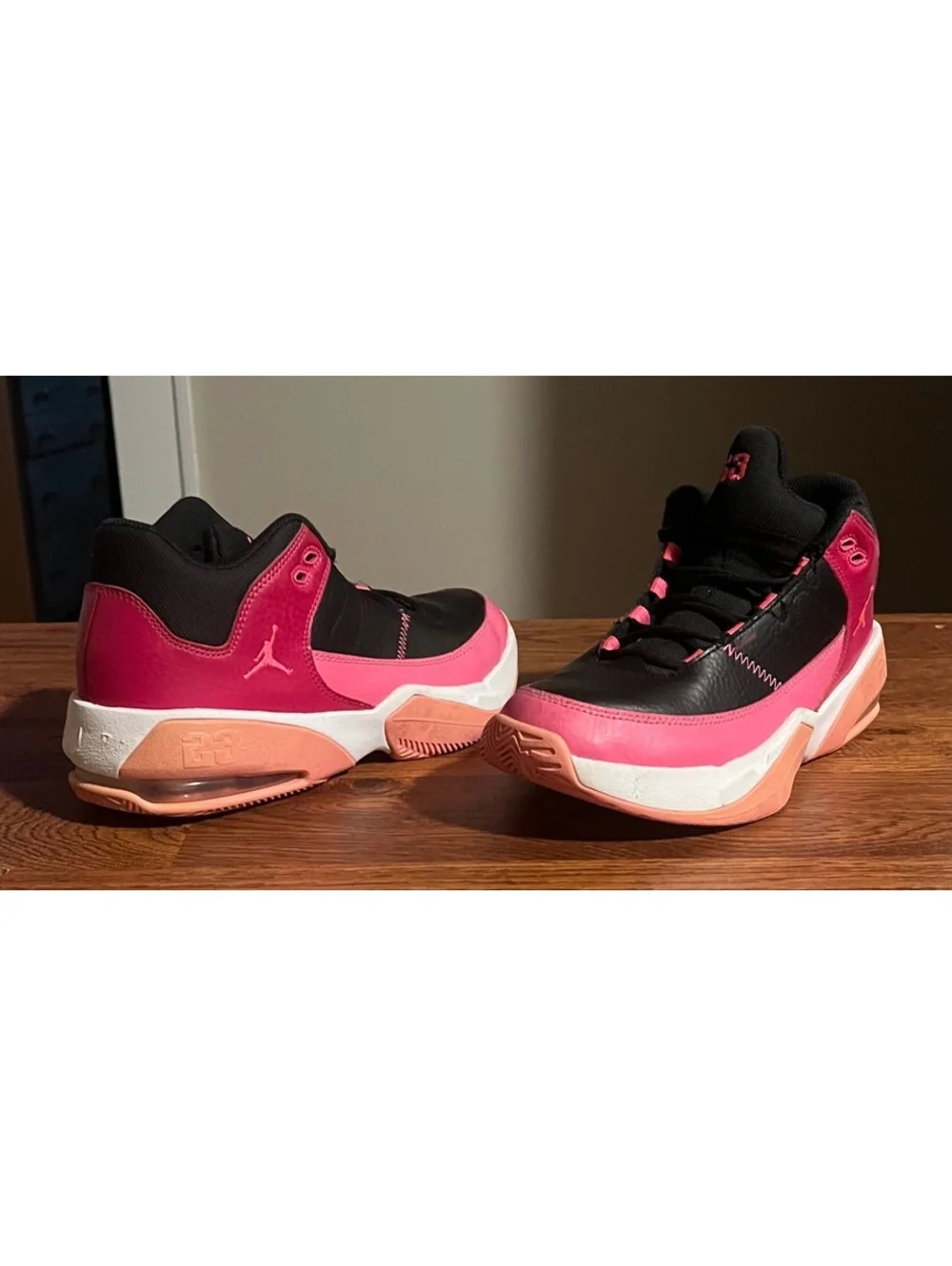jordan max aura 3 black pinksicle Kids 6Y Pink Shoes